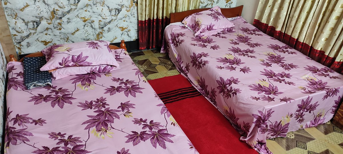 মাসুদ হোম স্টে (Masud Home Stay)
আপনারা যারা তেতুলিয়া কাঞ্চনজঙ্ঘা দেখতে গিয়ে আবাসিক হোটেলে রাত্রিযাপন করার পাশাপাশি পারিবারিক পরিবেশে থাকতে চান মাসুদ হোম স্টে এ রাত্রিযাপন করতে পারেন।
আবাসিক হোটেল মতো এখানে সম্পূর্ণ নিরাপদে রাত্রিযাপন করতে পারবেন।
মোবাইল নাম্বার: 01718-651984