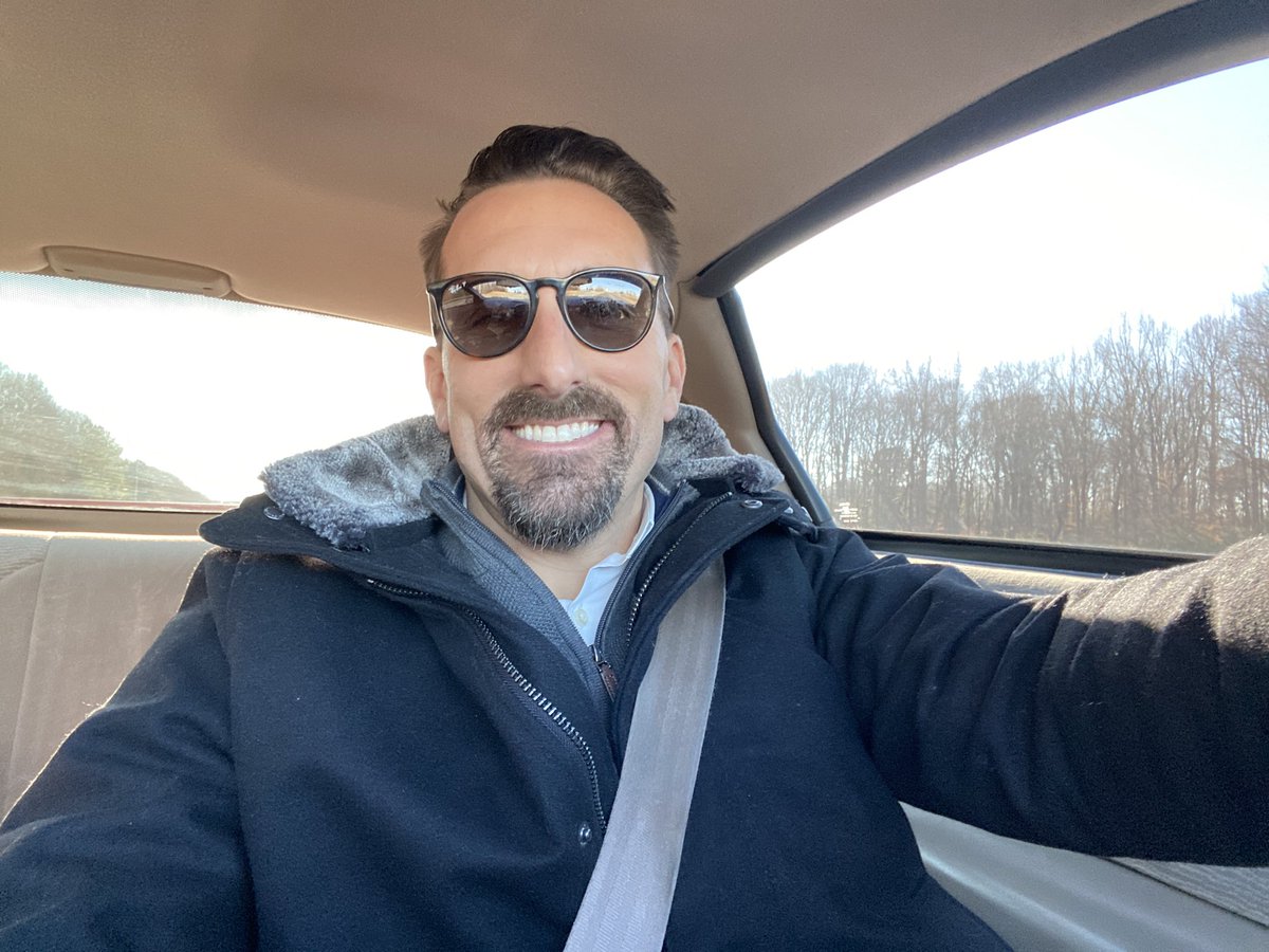 JDSHELBURNE's tweet photo. Crusin’ in my 96 Camaro. I had to take her for a spin. She’s been in the garage a few weeks. 🚘
#chevyman #bowtie https://t.co/S5S8DtSnBq