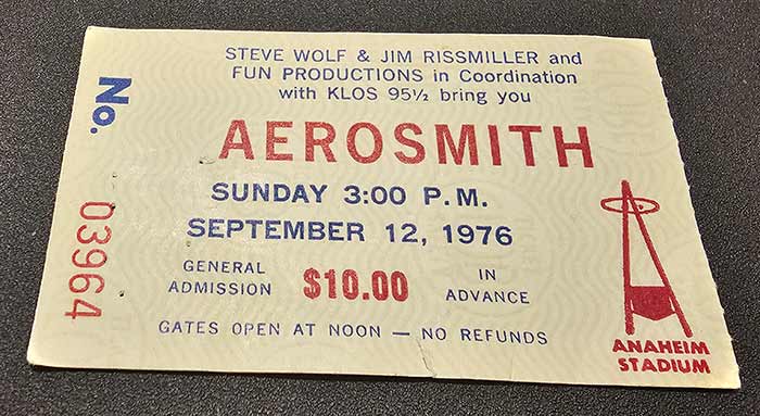 SamSoniDesign's tweet photo. Concert ticket stubs by Sam Soni are on my website. I decided to start posting them on my website so others can enjoy. Hoping to add more soon. #concertstubs #ticketstubs #SamSoni 

https://t.co/aNGn1raKpo https://t.co/J1JRh38vA4
