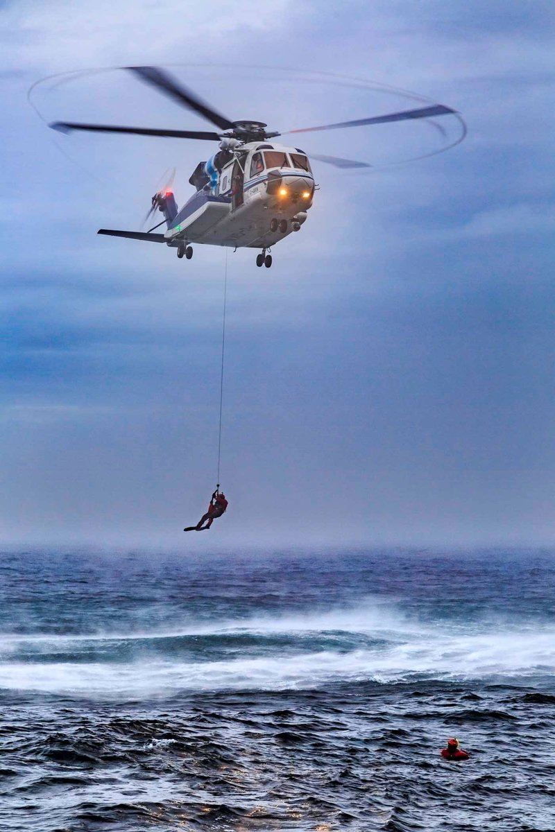 verticalmag's tweet photo. We speak with leading operators in commercial offshore search-and-rescue to find out what’s behind the sector’s growth.

Read the full story here: https://t.co/2M0FSiqQyF

#VerticalMag #OffshoreOperations https://t.co/1P6VOT1B84