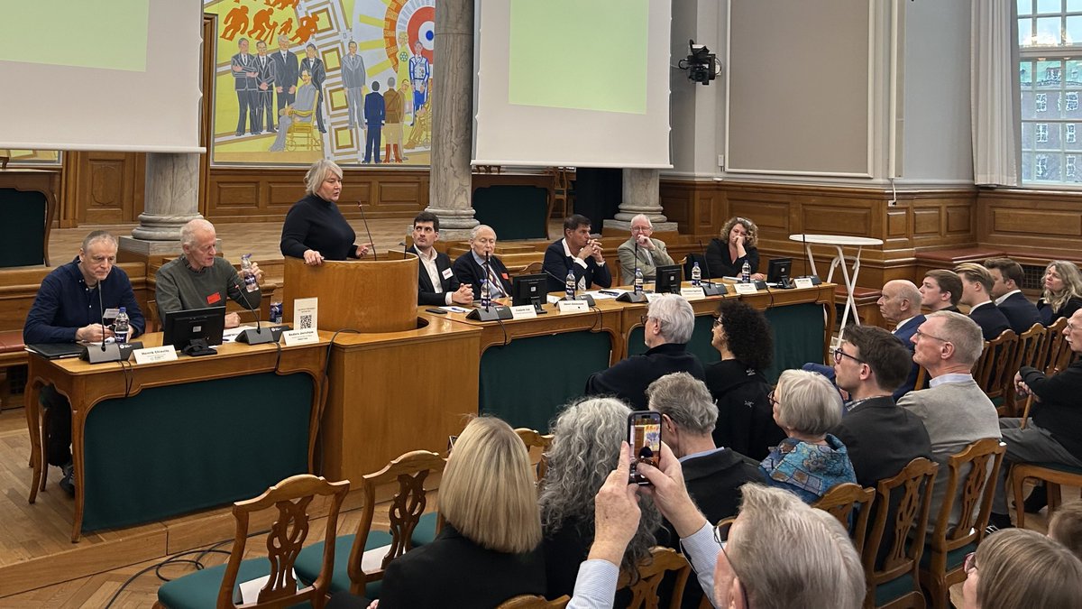 Uddannelses- og Forskningsministeriet (@ufm_min) on Twitter photo .<a href="/ChristinaEgelun/">Christina Egelund</a> til høring om antisemitisme på Christiansborg. Fortæller blandt andet om, hvordan forskning skal være med til at komme antisemitismen til livs. .<a href="/ChristinaEgelun/">Christina Egelund</a> til høring om antisemitisme på Christiansborg. Fortæller blandt andet om, hvordan forskning skal være med til at komme antisemitismen til livs.