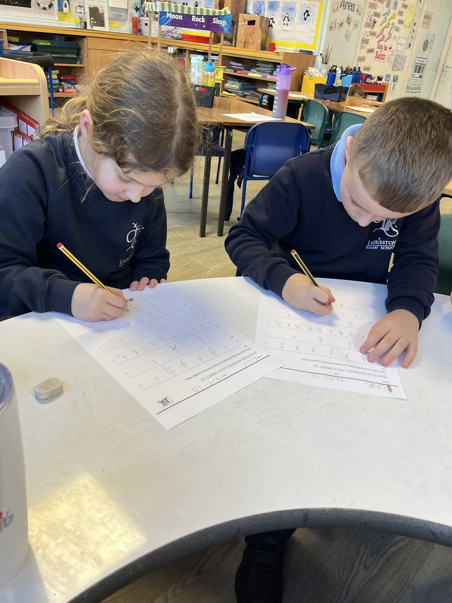 We continued our learning on fractions today by looking at fractions on a number line 🧮😊
