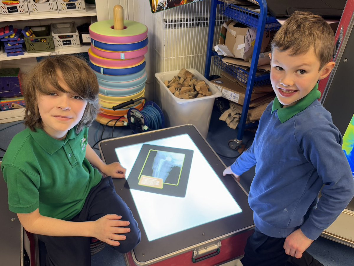 lussprimary's tweet image. We’ve had a fab time with the team from @gsc1 learning all about how our bodies work; from lungs 🫁 to digestive systems, brains 🧠 to memory, and x-rays to infrared heat sensors; we’ve experienced it all. Thank you to the Bodyworks crew. 🙌