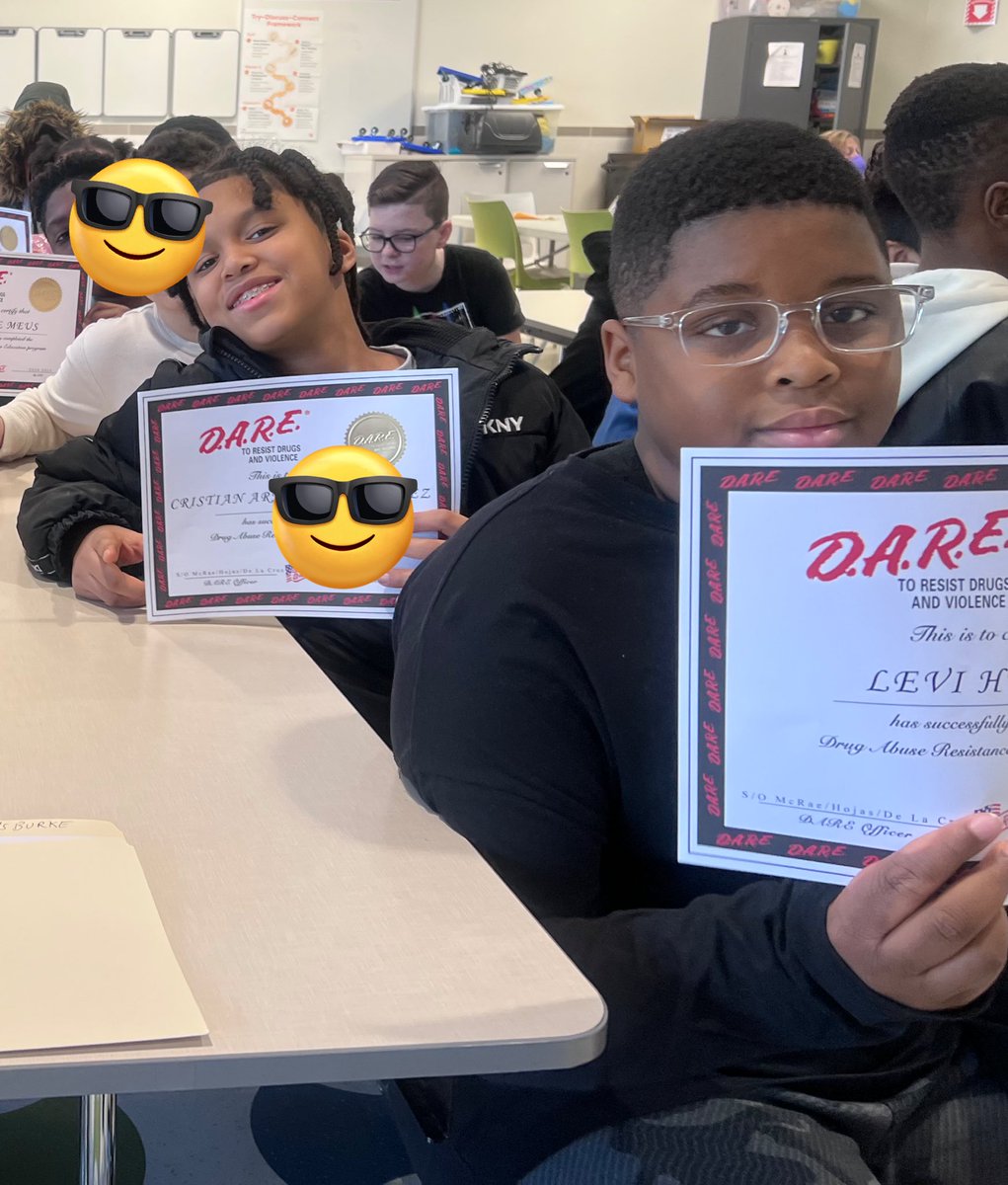 Today Room 301 had our DARE graduation.  We got to see the K-9 officers at work, see the patrol car, and we even had a poster contest winner! #RSS11 <a href="/RotellaWarren/">Warren Rotella</a>