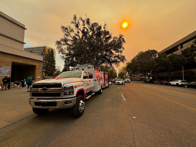 Heidi Klapstein tweet media