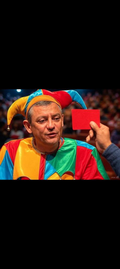 İki kırmızı karta (🟥) bir tane de joker (🃏) veriyorlarrr…
Müjde diye açıklanan habere bakınca dağ fare doğurmuş‼️

Farkettiniz miiii kırmızı kart (🟥) kampanyası başladığından beri ülke inanılmaz huzurlu oldu…

📌Sığınmacılar ülkelerine döndü…
📌Apo, ben bu şartlarda hayatta