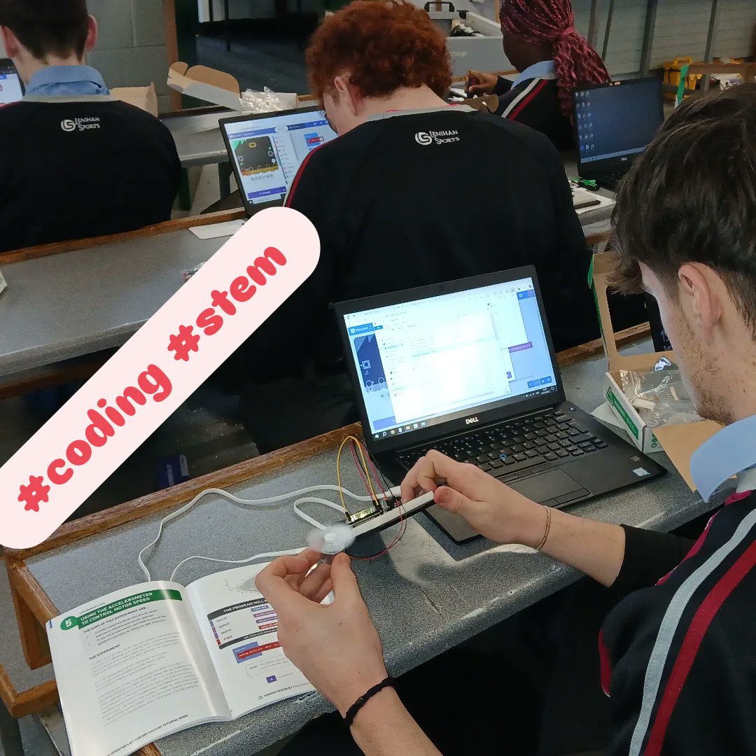 MillstreetCS's tweet photo. 🚀 Cool Coding in Engineering! 🎉
Our talented TY Engineering students have been hard at work coding fans to bring them to life! 💻⚙️
Thanks to Mr Kelleher his help 🛠️👏 Can't wait to see what you create next! 💡✨ #stem #coding #millstreetcommunityschool #technology https://t.co/iwEgB7xVUI