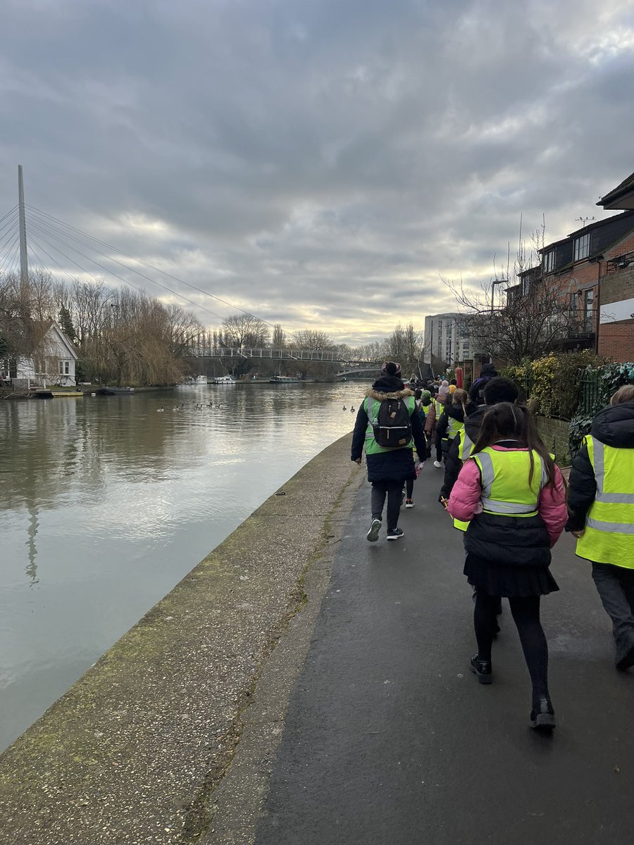 R2Civitas's tweet photo. LKS2 kickstarted the #BigBirdWatch - thank you to Mrs Wareham for organising! We walked to #ChristchurchMeadows and spotted lots of birds! KS1βs turn tomorrow! π¦
π¦π¦π¦’ https://t.co/fOLSoSxTRK