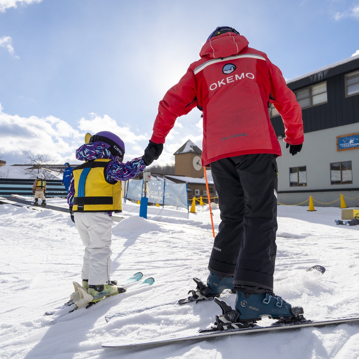 Got a trip coming up? January is National Learn to Ski &amp; Snowboard Month and it's a perfect time to book your lesson and hit the slopes with us! Epic Pass holders - get ready to shred and save! with Epic Mountain Rewards, enjoy 20% off group lessons.

bit.ly/2WsGjI8