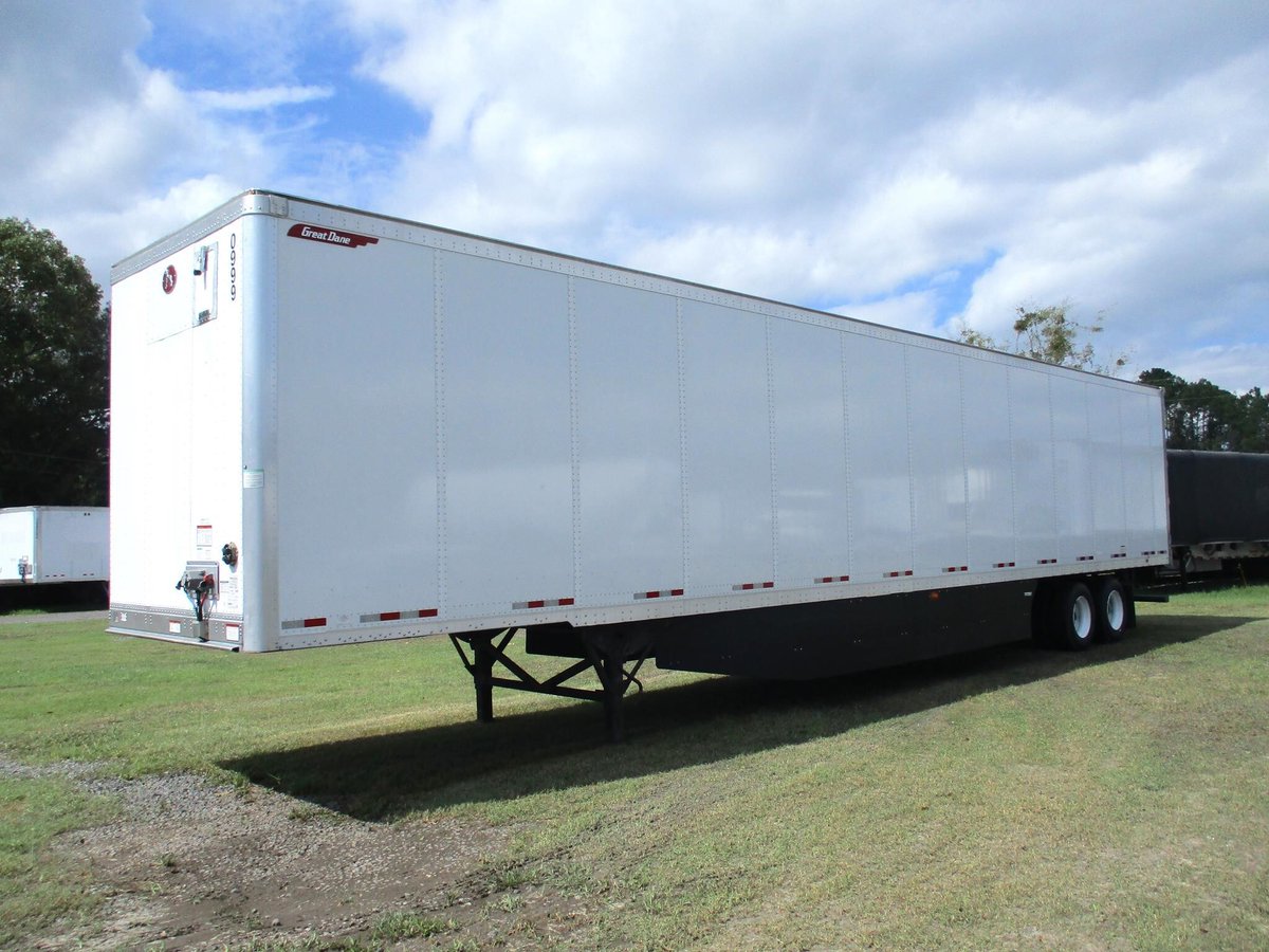 CommercialTruck's tweet image. ⚠️ Recent price decrease! 🚛 Get ready for the long haul with this 2022 Great Dane Dry Van Trailer! Located in Jacksonville, FL and priced at $28,950! 🛣️
🤩 Check it out today 👉 brnw.ch/21wQ05H

#CommercialTruckTrader #Trailer #TrailerForSale #Trucking