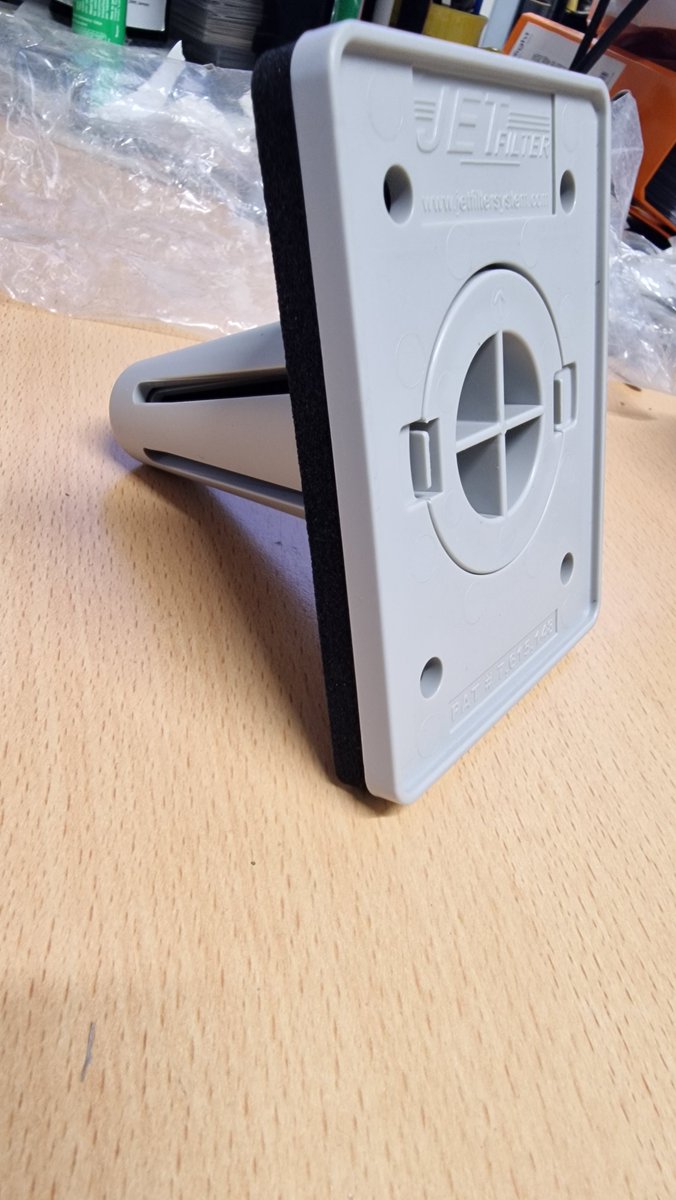 plasticpiling's tweet photo. New gasket added tom popular 2 1/2" JETFilters, providing a better seal on uneven surfaces and bring this size in line with the 3", 4" and 6" filters that already use foam gaskets.

JETFilters are maintainable weephole filters that reduce hydrostatic pressure, whilst preventing the erosion of soil from behind the structure they are fitted too.

https://t.co/mJfVp8lsN2