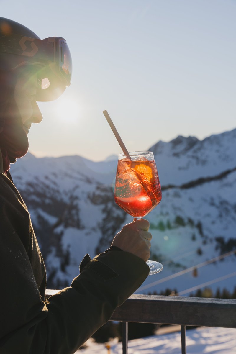 😎 This is what a perfect day looks like on the 🇨🇭 side of <a href="/PDS_officiel/">Portes du Soleil</a> 🎿

#regiondentsdumidi #valais #portesdusoleil