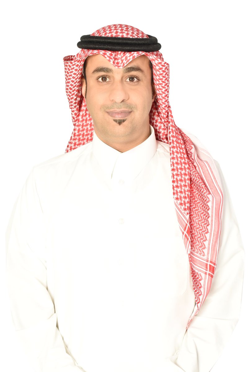 mohenews's tweet photo. تمديد تكليف الأستاذ عبدالله المنيع (مديرًا تنفيذيًا مشاركًا لشؤون المرضى في مدينة الملك سعود الطبيه) لمدة عام.

◉ يتمتع الأستاذ عبدالله المنيع @AlmaneaAbdullah بخبرة واسعة في تنسيق وتشغيل جميع العلميات المتعلقة برحلة المريض بدءًا من قبول الحالات والمواعيد ووصولاً لخدمات التنويم ثم خدمات العيادة الخارجية مما يضمن تقديم رعاية متكاملة للمريض في جميع مراحل رحلته العلاجيه.

◉ شغل الأستاذ عبدالله المنيع عدة مناصب قيادية خلال مسيرته المهنية أبرزها قائد مسار العمليات الروتينيه في تجمع الرياض الصحي الأول و رئيس قسم العمليات الجراحيه في مدينة الملك سعود الطبيه.

◉ يحمل الأستاذ عبدالله درجه الماجستير في الإدارة التنفيذية من جامعة سليمان الراجحي والبكالوريوس في إدارة الخدمات الصحية من جامعة الملك عبدالعزيز كما أتّم العديد من الشهادت المهنية في القيادة التنفيذية والتميز في خدمة العملاء.