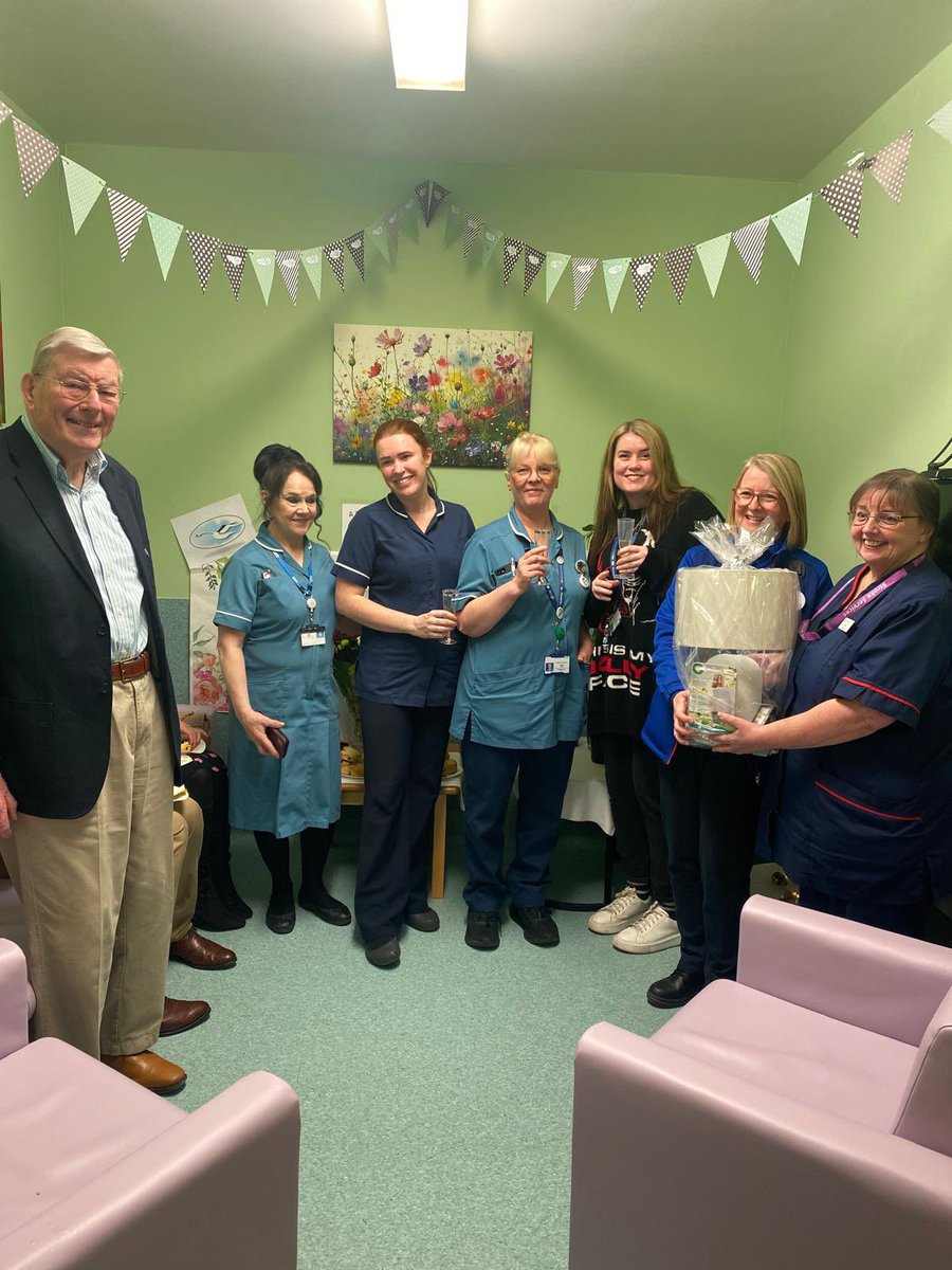 Ward C52 QMC (@c52_qmc) on Twitter photo Grand opening of our dayroom, led by <a href="/NUHEOLC/">NUH EOLC</a> champions assisted by <a href="/SharedGovNUH/">SharedGovernance NUH</a> team. Kind donation from Anne’s family allowed this to happen <a href="/TracyPilcher1/">Tracy Pilcher</a> <a href="/NUHCharity/">Nottingham Hospitals Charity</a> <a href="/NUHMedicine/">NUH Medicine</a> <a href="/SarahFreer2/">Sarah Radcliffe</a> Grand opening of our dayroom, led by <a href="/NUHEOLC/">NUH EOLC</a> champions assisted by <a href="/SharedGovNUH/">SharedGovernance NUH</a> team. Kind donation from Anne’s family allowed this to happen <a href="/TracyPilcher1/">Tracy Pilcher</a> <a href="/NUHCharity/">Nottingham Hospitals Charity</a> <a href="/NUHMedicine/">NUH Medicine</a> <a href="/SarahFreer2/">Sarah Radcliffe</a>