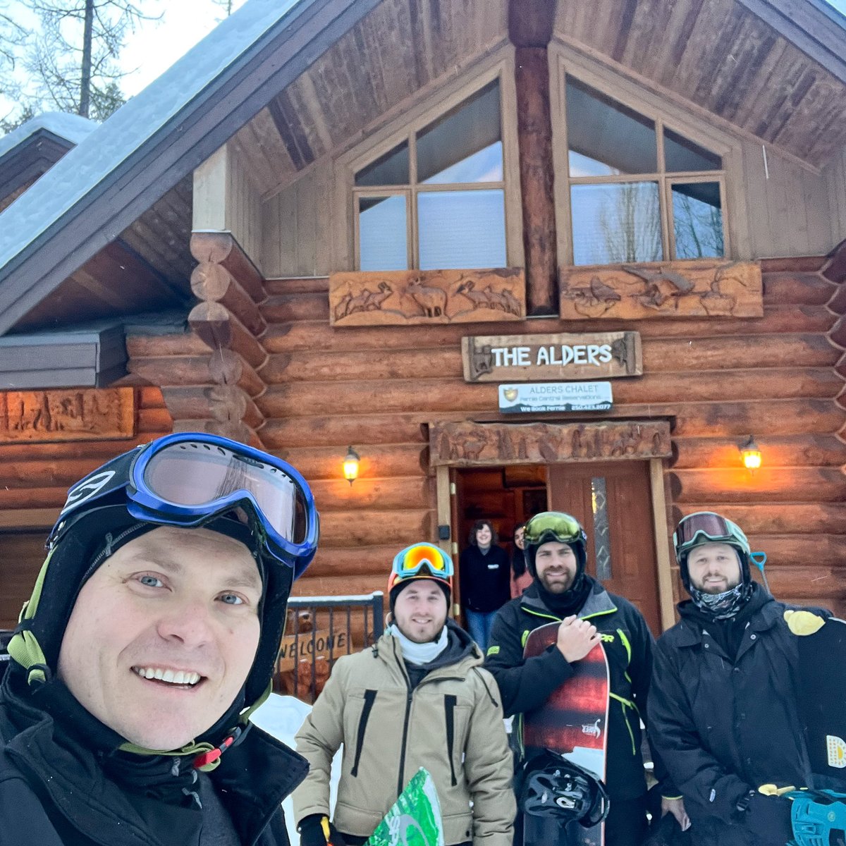 BigBlockConst's tweet image. The Big Block crew was in Fernie, B.C., recently on a @curriecreek work trip (that included some play!). The team had lots of fun on the slopes @SkiFernie &amp;amp; exploring the beautiful mountain town.#fernie #skifernie #ferniestoke #powderhighway #explorebc #britishcolumbia #kootrocks