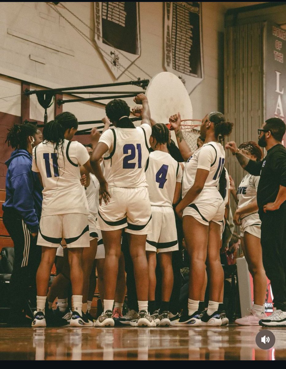 TC_GIRLSBBALL's tweet photo. Thrive Charter 71
Holy Cross Prep 52
Great team effort, on to the next!
#titanup⚔️ https://t.co/1E0Ql04PMY