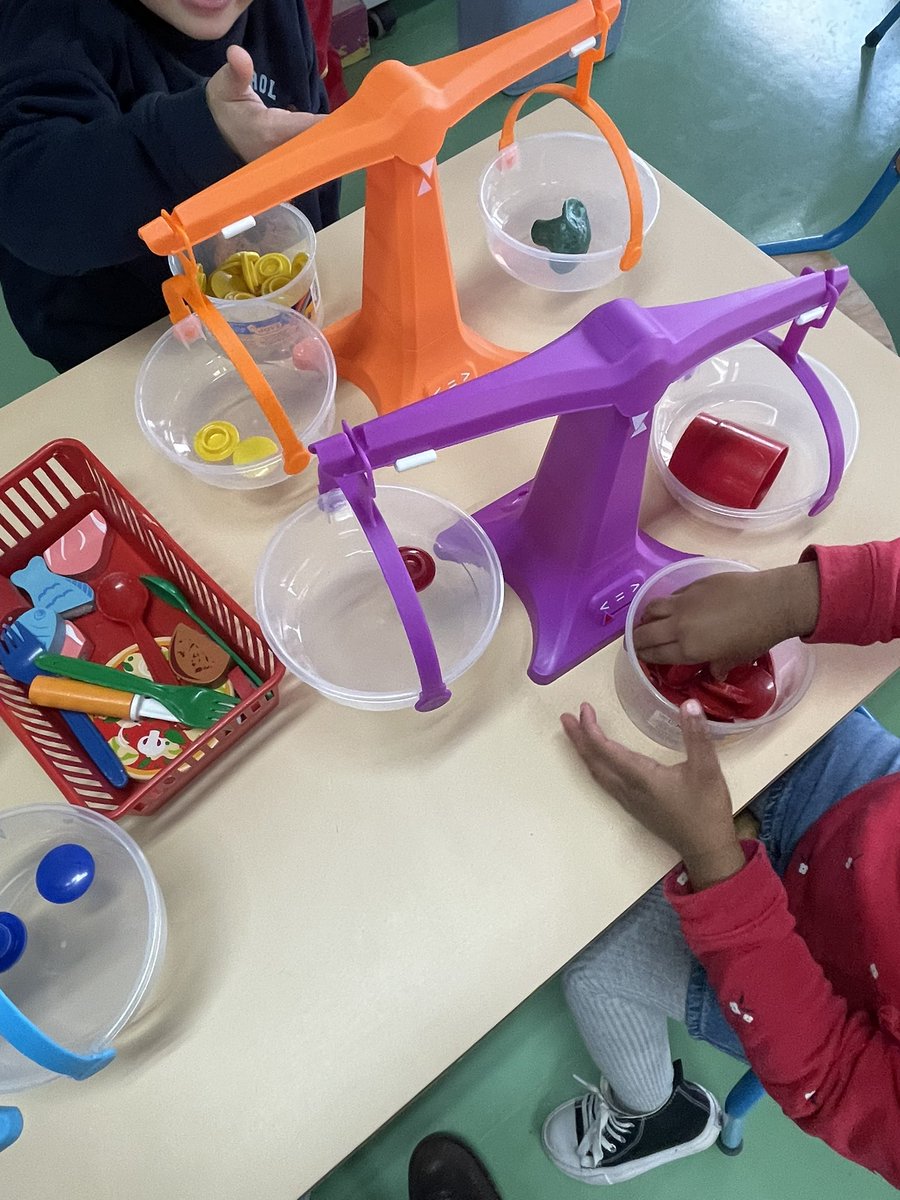 Emmanuelle tweet media