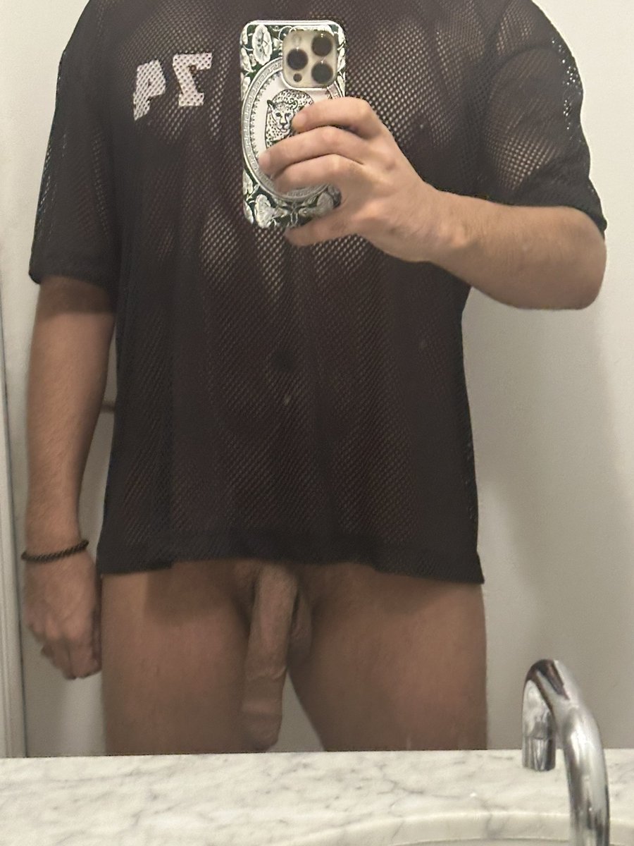 long4skinTO's tweet image. Woof 👅 #gayto #gaytoronto #torontogay