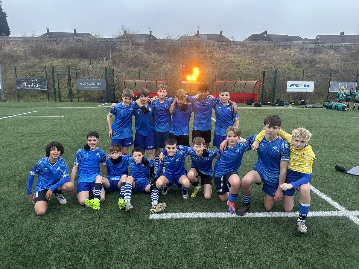LlanishenHighPE's tweet photo. A great way to start 2025 for our Y8 football team this afternoon with a 7-6 win over @BroEdern ! Both teams scored some excellent goals but it was a Evan Covill finish that sealed the victory with 2 minutes to go 🔵⚽️⚪️ https://t.co/tHeJEkEms1