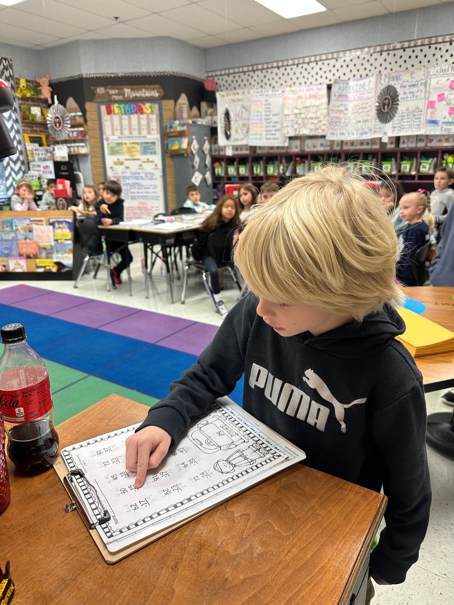 Mrs. Hutto's class had a special visitor who came and gave a preview of what second graders can do with subtracting two digit numbers! Students thoroughly enjoyed seeing what is to come! #growinggreatness #togetherwecultivate #todayincomal <a href="/Comalisd/">Comal</a>