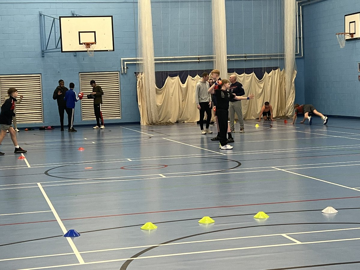 2nd Junior league training session of 2025

Guest coaches Sam little (Spin Coach) and Nathan Potts (baseball / Cricket coach)