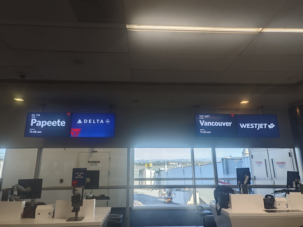 Stephane Munos (@stephane_munos) on Twitter photo I could take the gate on the right to visit my friendly colleagues from UBC, but I will take the one on the left to get warm. I could take the gate on the right to visit my friendly colleagues from UBC, but I will take the one on the left to get warm.