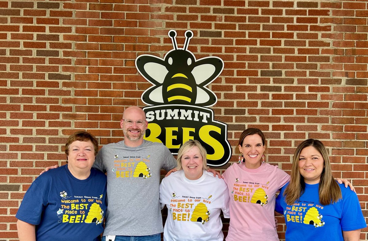 Since we were snowed out last week, our Summit Spirit Day will be this Friday, January 17th! Wear yellow and black, or Summit spirit wear! <a href="/SummitPTA/">SummitElementaryPTO</a> @FHSD