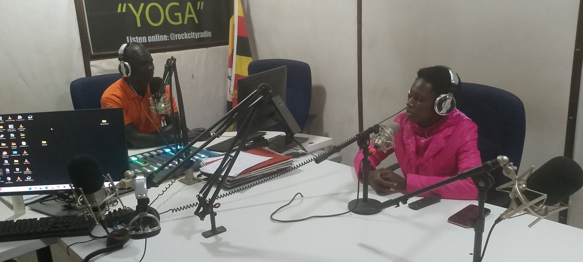 TororoYec's tweet photo. It's our continued role to educate our Young people in the local communities during this holidays, on different aspects of life #menstrualhealthhygieneandmanagement to empower them with information and reduce stigma around menstruation .
#Menstruationmatters https://t.co/d7DckDKpnc