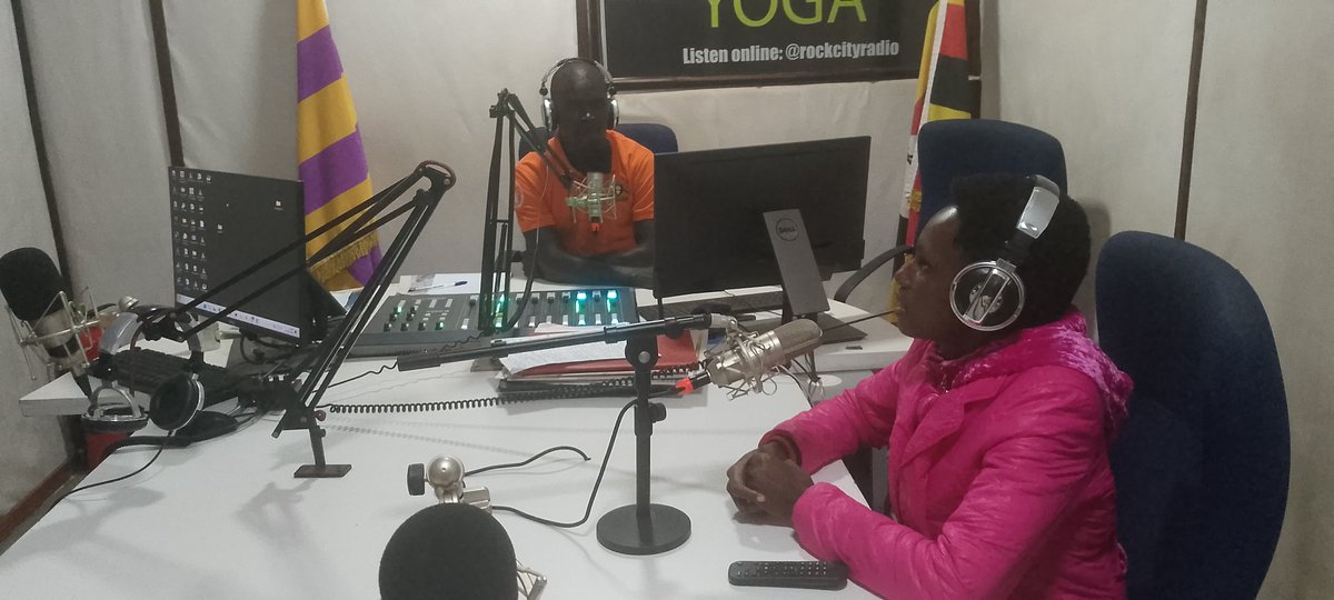 TororoYec's tweet photo. It's our continued role to educate our Young people in the local communities during this holidays, on different aspects of life #menstrualhealthhygieneandmanagement to empower them with information and reduce stigma around menstruation .
#Menstruationmatters https://t.co/d7DckDKpnc