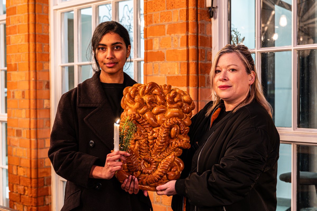 Ikon (@ikongallery) on Twitter photo We are excited to announce Ikon is part of the <a href="/BhamLightFest/">Birmingham Light Festival</a>! Join us as we light up Ikon – with free workshops, performances and a candle-lit, ceremonial ‘clipping’ of Ikon Gallery.
Friday 21 February, 2-7pm. Free entry, just drop in.
tinyurl.com/yckf3ks3
<a href="/terezabuskova/">Tereza Buskova</a> We are excited to announce Ikon is part of the <a href="/BhamLightFest/">Birmingham Light Festival</a>! Join us as we light up Ikon – with free workshops, performances and a candle-lit, ceremonial ‘clipping’ of Ikon Gallery.
Friday 21 February, 2-7pm. Free entry, just drop in.
tinyurl.com/yckf3ks3
<a href="/terezabuskova/">Tereza Buskova</a>