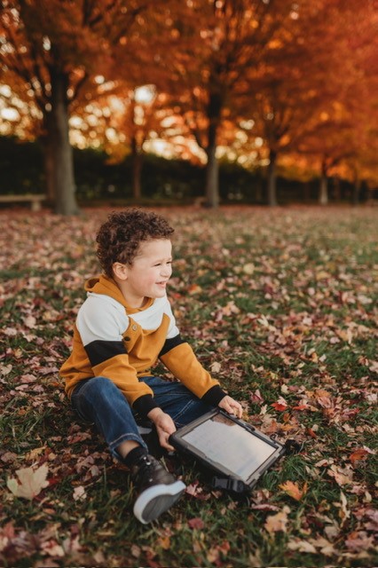 VarietySTL's tweet photo. AAC devices open up a world of expression for kids 🌟 “Slate’s device has given him a voice! He loves introducing himself by saying, ‘My name is Slate,’ asking to play with a red ball, and letting his teachers and therapists know when he’s ‘finished’ with an activity!” ❤️👏 https://t.co/znIMTXdSeh