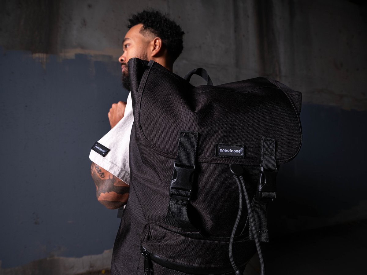 oneofnone_io's tweet image. The future of merchandise has arrived—smarter, interactive, and designed to Connect you to every product like never before. 🔗 #oneofnone #connectedgoods #connectedproducts #merchandise #physicaltodigital #1ofx