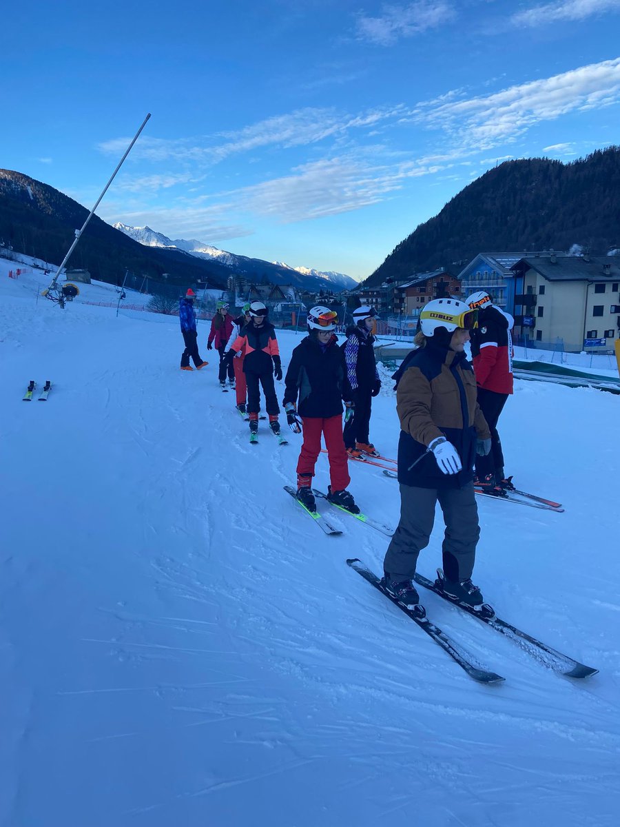 Day 2 on the slopes - an active day for all but with an exciting pizza party reward tonight! #pride <a href="/GreenshawTrust/">Greenshaw Learning Trust</a> <a href="/HalsburySki/">Halsbury Ski Trips</a>