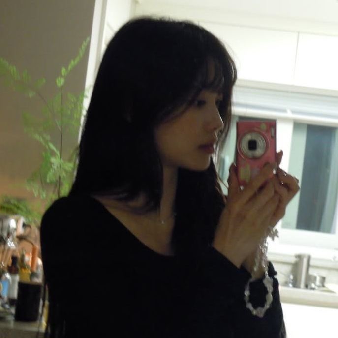 LUSTF0RHEAVEN's tweet photo. ⋆˚࿔ Lily 𝜗𝜚˚⋆
             ᯓ★20 ic✦⪼                ˚˖𓍢ִ໋🌷͙֒✧like+rt for moot˚.🎀༘⋆                 
                                    ⋆✮⋆she/her⋆✮⋆
ᶻ 𝗓 𐰁𖦹not new to rp𖦹ᶻ 𝗓 𐰁๋࣭  
                            ⋆｡₊ ⊹°-18 dni⭒˚｡⋆₊ ⊹ https://t.co/mEXEL4mD7E