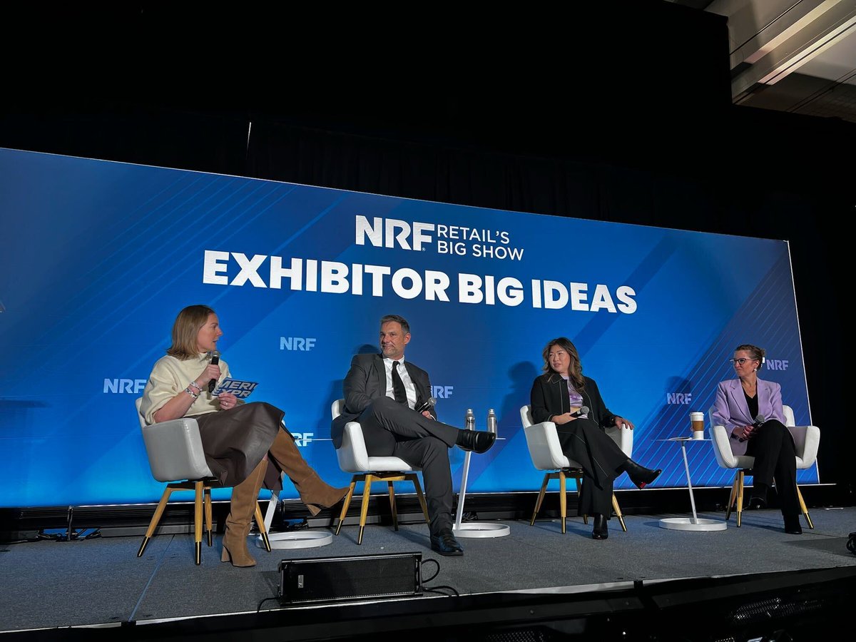 American Express tweet media