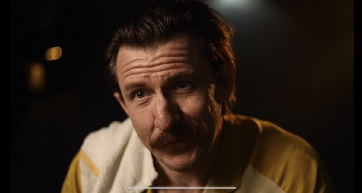 ʟᴜᴋᴇ ʙᴀʀɴᴇᴛᴛ tweet media