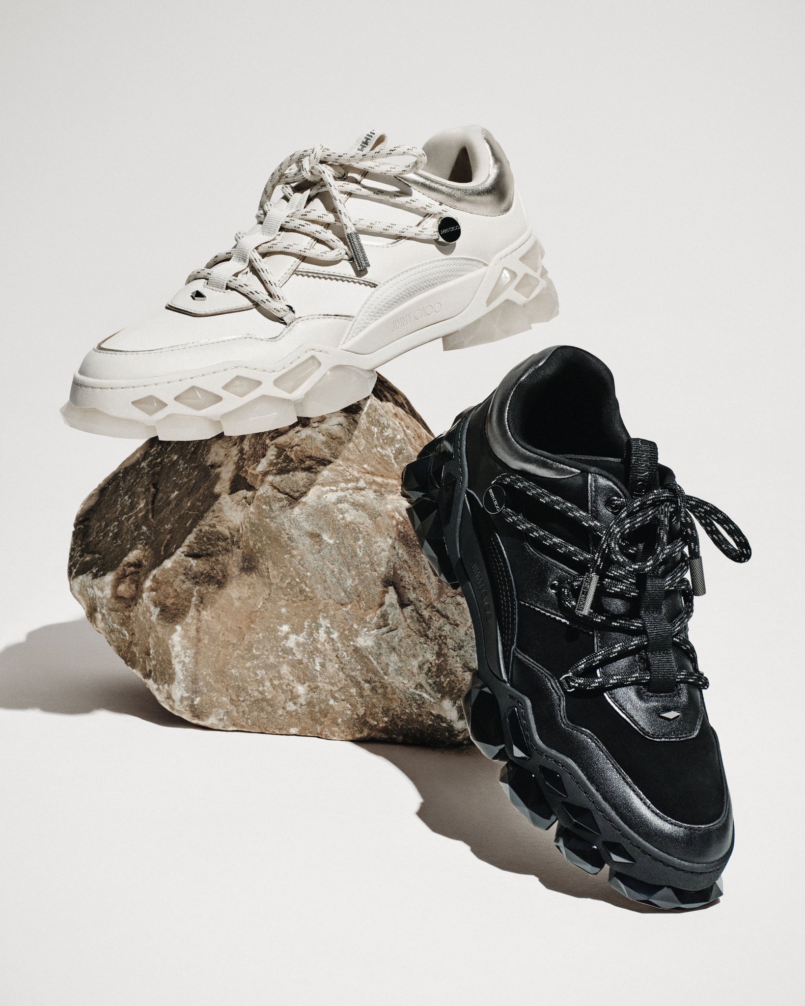Jimmy★Choo(セールで選べる2色)オシャレMAIEKO/black/White Jimmy☆Choo(セールで選べる2色)オシャレMAIEKO/black/White