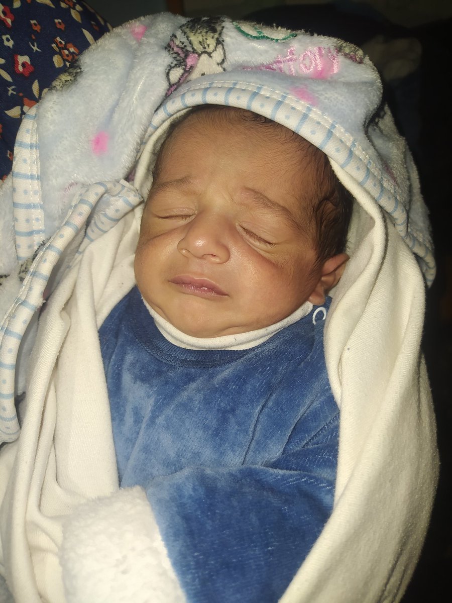 Don't leave me alone. I have a family
and children to protect them and take them out of danger. I have to provide food and drink for them, but I cant.
We need milk, diapers and formula My nephew is week  old and his condition is not good.
gofund.me/b853287a