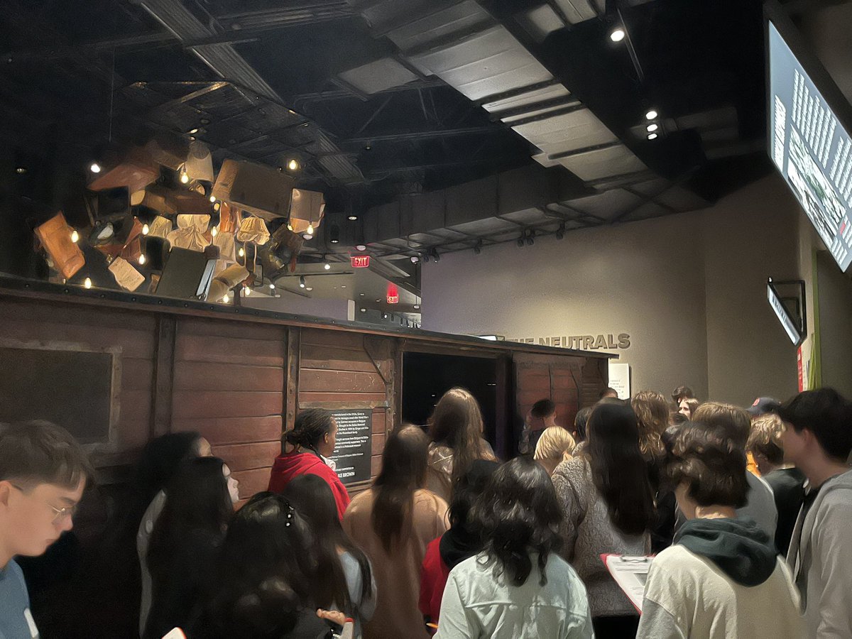 DanaeBoyd's tweet photo. @NewTechCoppell Rookies at @dhhrm_org today learning about 10 stages of genocide, The Holocaust, and civil rights. Engaged and learning ✅ #nthclegacy https://t.co/b4chfWbrEX