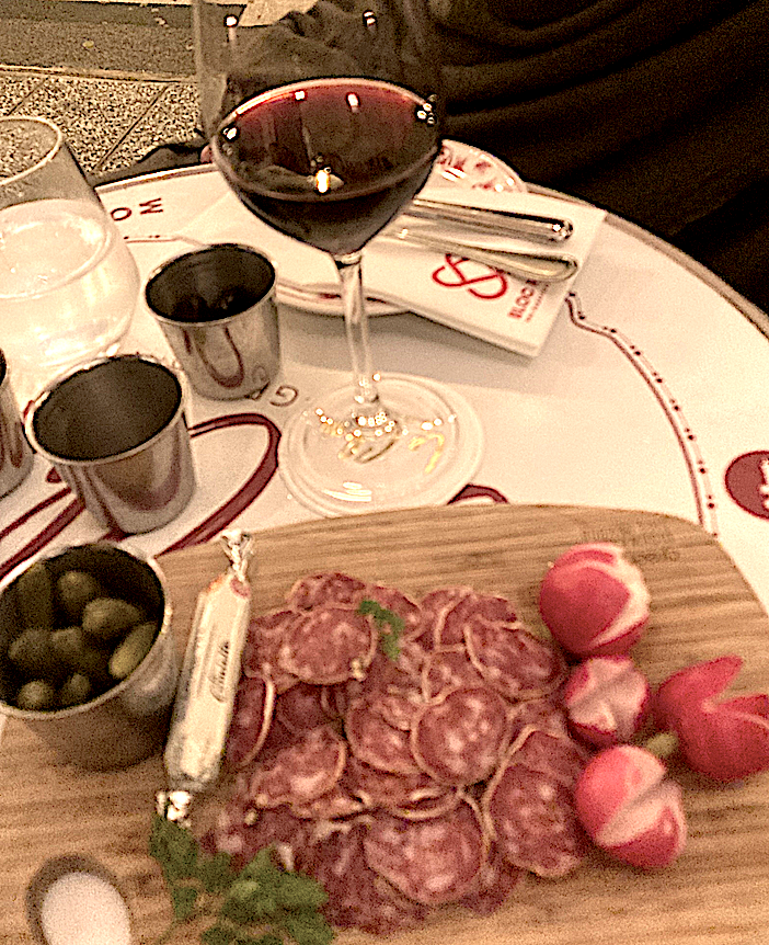 focusonparis's tweet photo. Tasting Tuesday: a perfect sharing lunch on a wintry day. #sausages #radishes #stuffedcabbage Auvergnat smoked salmon #tartines #fooding #leftbank #frenchwine Le Chai Saint Germain Paris 75006 https://t.co/9gBDkEP32T