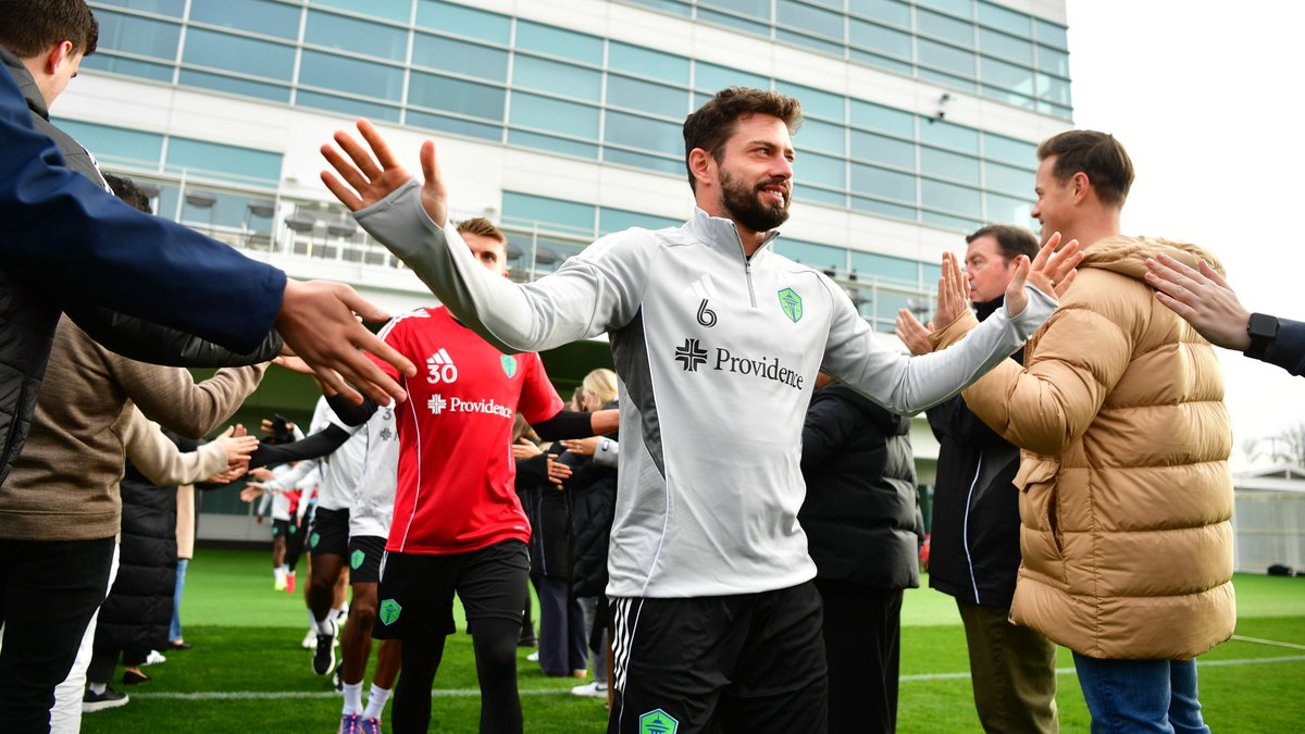 The Beard is back 🇧🇷