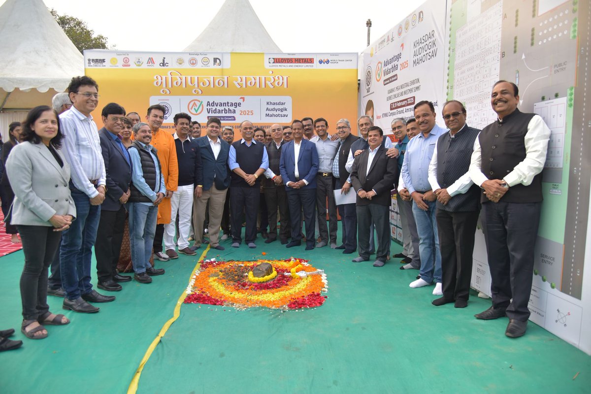 Aid_Nagpur's tweet photo. The Bhoomi Pujan Ceremony for Advantage Vidarbha 2025, was a vibrant and successful event. Full of energy, positivity, and hope for Vidarbha’s industrial growth!
This marks the beginning of opportunities, innovation, and unparalleled progress.
#Nagpur #Vidarbha #PathToGrowth https://t.co/pFHSMVFzVh