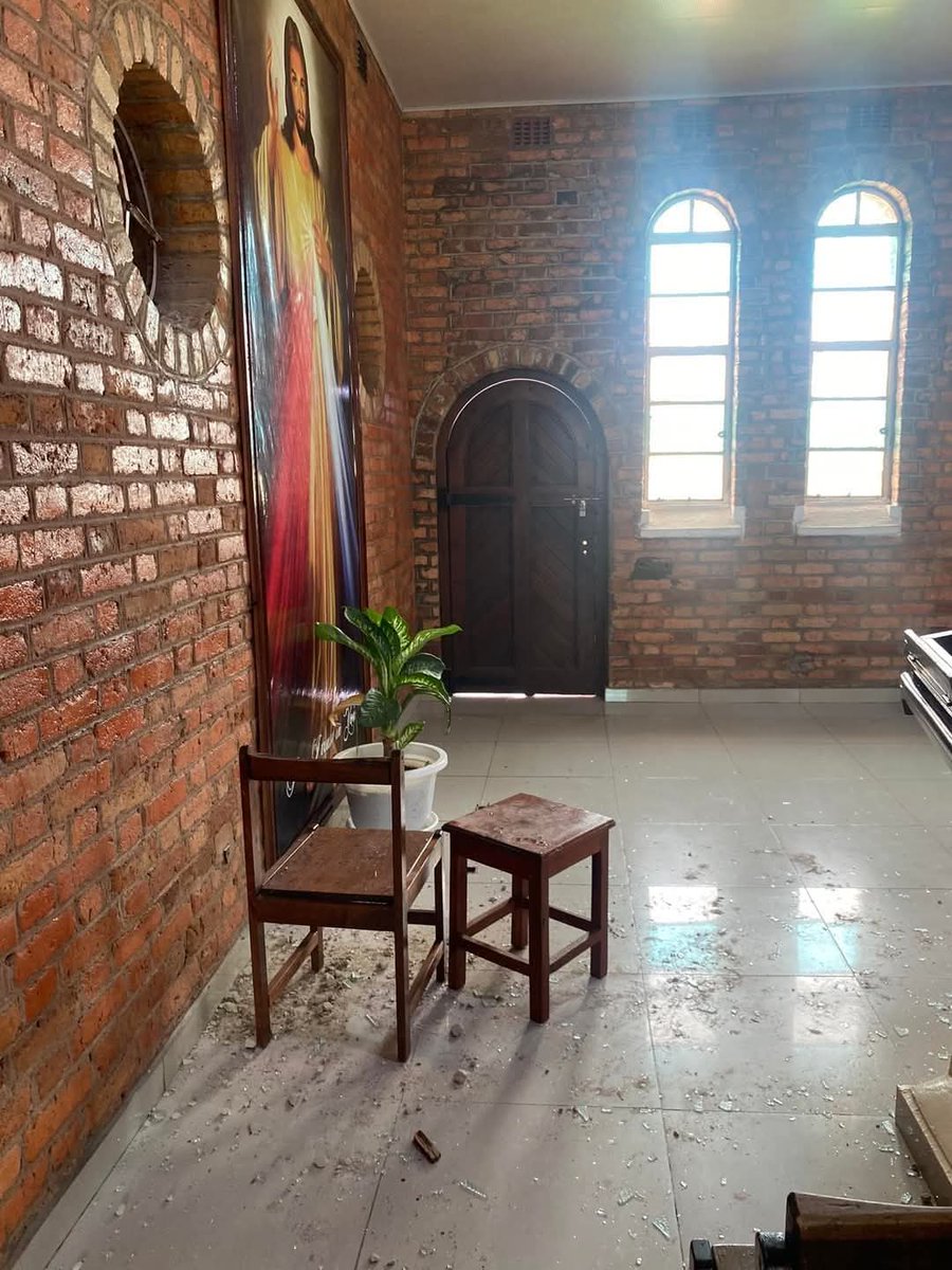 DakaEmman's tweet photo. MANSA CATHEDRAL DESERCRATED BY UNKNOWN MAN
Unknown person has desercrated the Mansa cathedral. He broke into the cathedral and did some damage and even wrote a message on the floor using blood. The matter has been reported to the police and so far the intentions of this person https://t.co/9On29ZZMZP