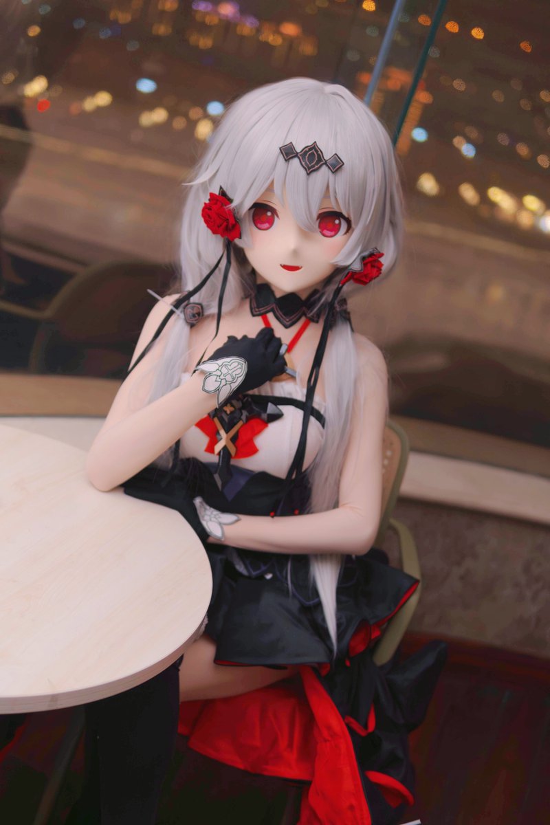 NorPhono's tweet image. 终于等到你了呢人类(˃ ⌑ ˂ )那么今晚人类你有什么想要看的呢(盯––––)
摄影后期:@yuMikann_24
特别感谢:@Reze_Bomb_
#kigurumi
#HonkaiImpact3rdcosplay
#着ぐるみ
