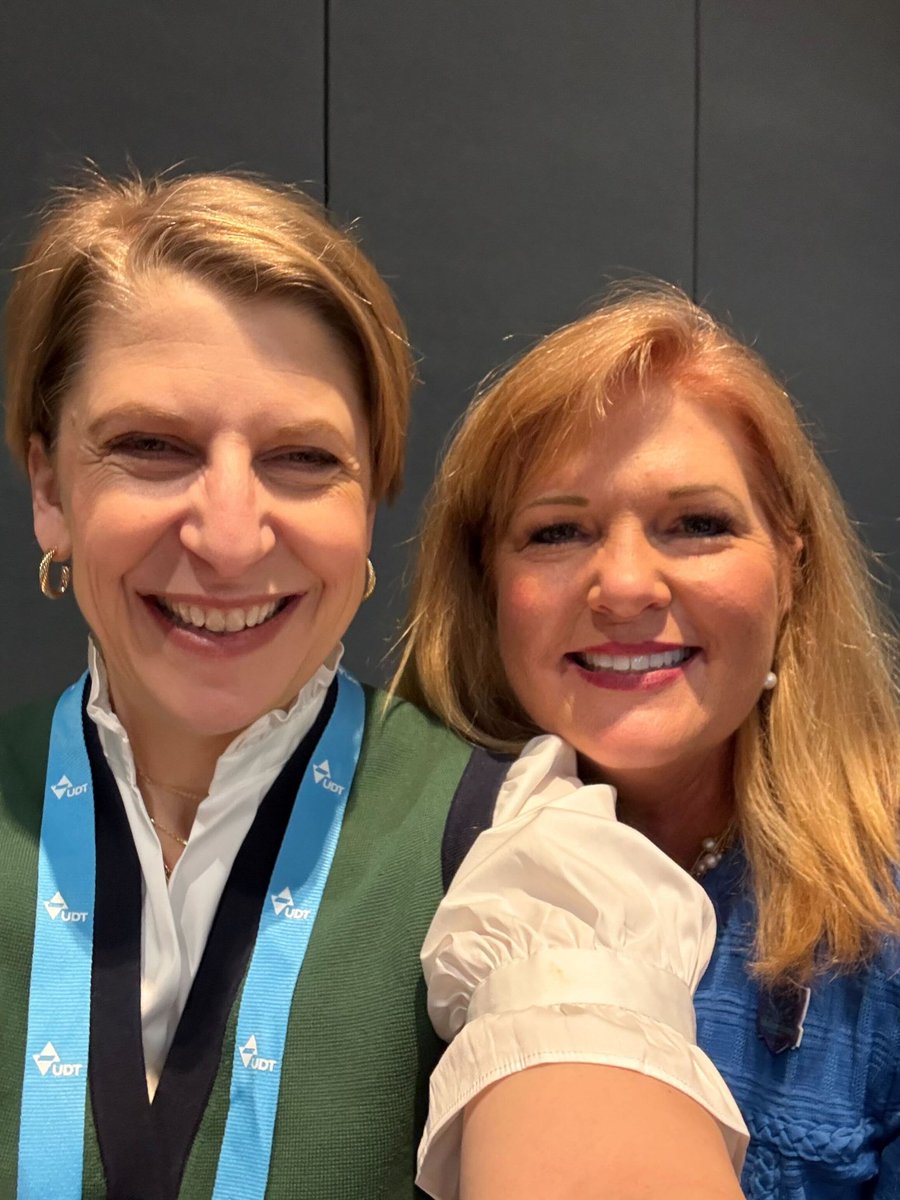 LD_Advocate's tweet photo. Grateful to connect with Jennifer Womble, Head of Events at @fetc and a true Wonder Woman! Excited to be here at #FETC2025 learning from an incredible group of speakers and change-makers! https://t.co/5ECp3hItOO