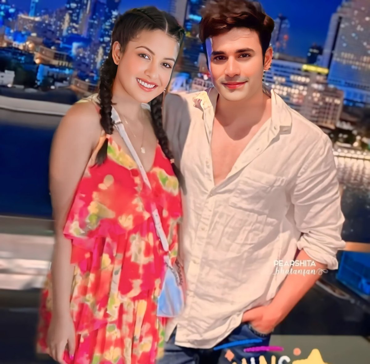 UPragh's tweet photo. Dil PearShita Pe Aa Gaya. 🥰🫶❤️🧿
@pearlvpuri @ishidutta 

#PearlVPuri #IshitaDutta #PragHbir #PearShita #BepanahPyaarr https://t.co/c1clZgpyfY