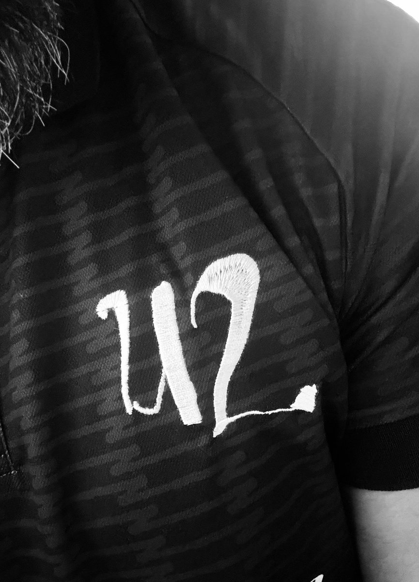 SunnyBono's tweet photo. Who’s ready for what’s next?
#u2 #u2family #u2fans #u2sphere #u2eitour #u2uvsphere #u2fam #bono #theedge #adamclayton #larrymullenjr #achtungbaby https://t.co/pmHITQFeT0