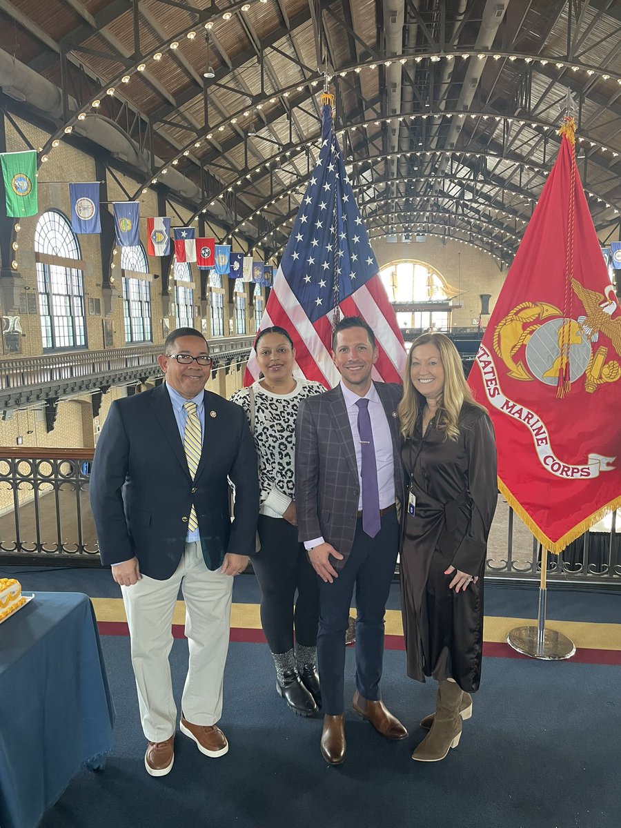 Stuart Schmidt Jr. tweet media