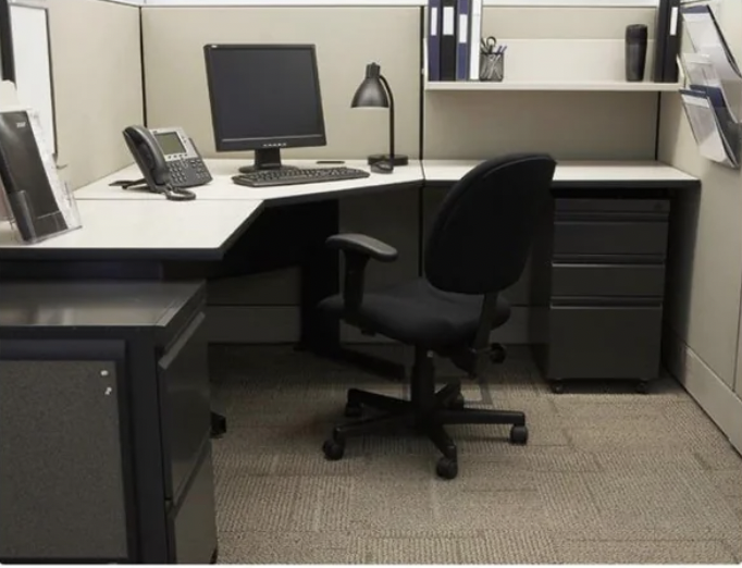 AlpacaAurelius's tweet photo. "we prioritize our office culture and a fast paced environment"

the office culture: https://t.co/O4oCxzkRJp