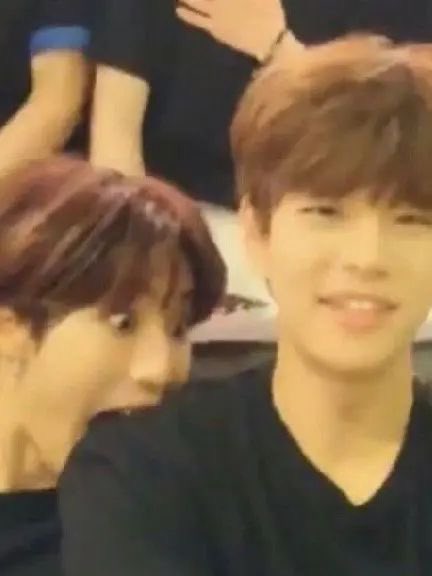 合 (@yaoileeknow) on Twitter photo 